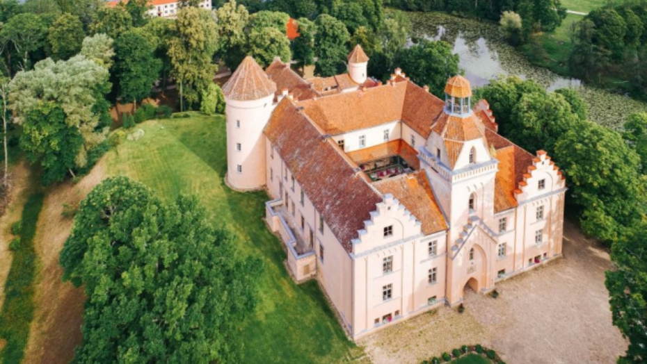 Edole Castle Latvian castles and manors